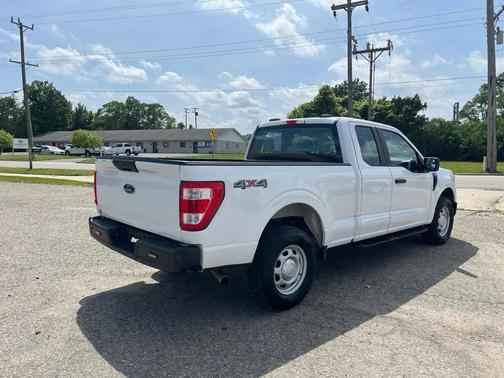Oxford White 2021 Ford F-150 XL