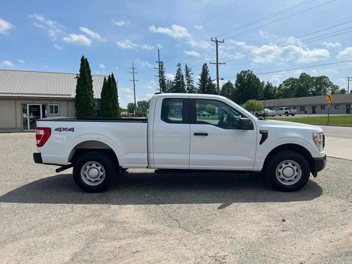 Oxford White 2021 Ford F-150 XL
