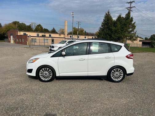 2017 Ford C-Max Hybrid SE