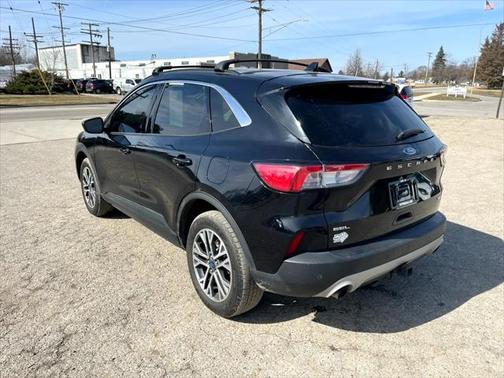 2020 Ford Escape SEL