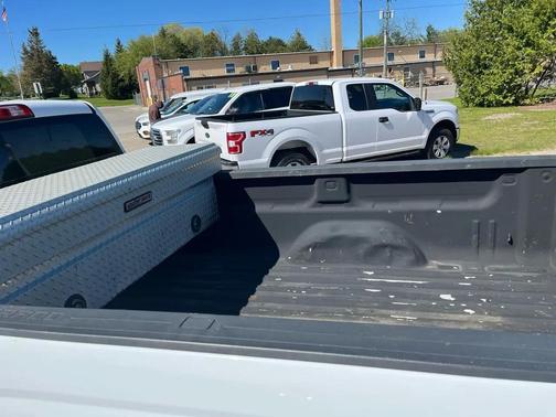 Summit White 2017 Chevrolet Silverado 2500 WT