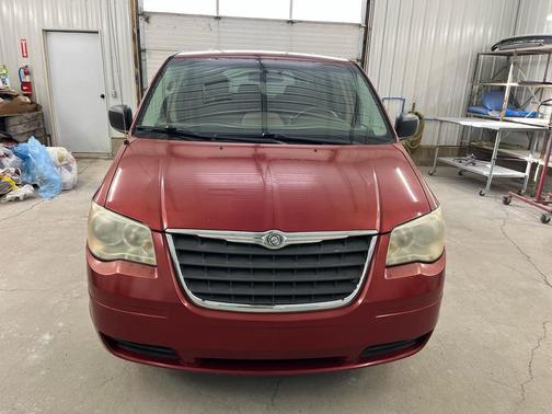 2008 Chrysler Town & Country LX