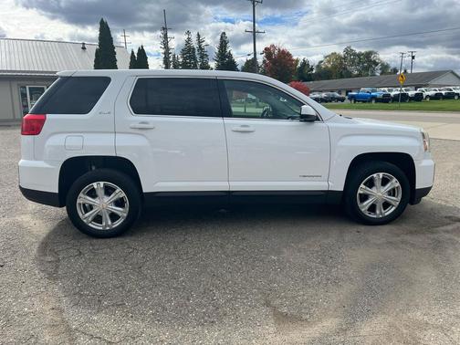 2017 GMC Terrain SLE-1