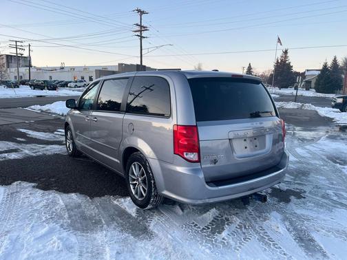 2016 Dodge Grand Caravan AVP/SE