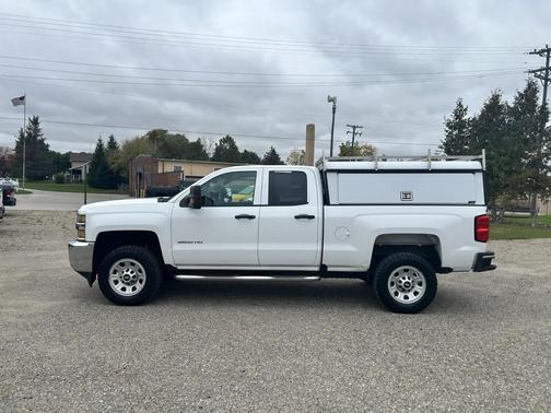 Summit White 2017 Chevrolet Silverado 2500 WT