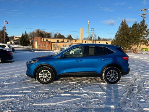 2021 Ford Escape SE