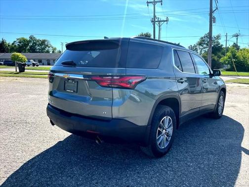 2022 Chevrolet Traverse LT Cloth