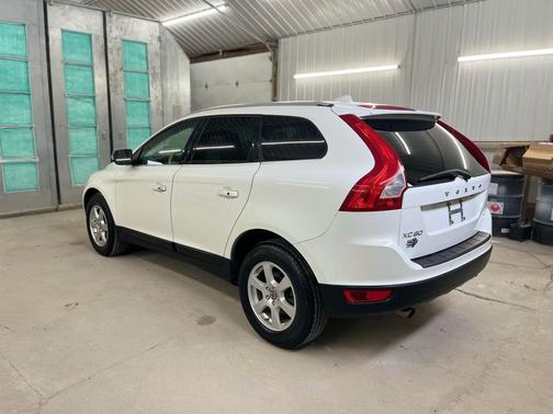 2012 Volvo XC60 3.2 Platinum