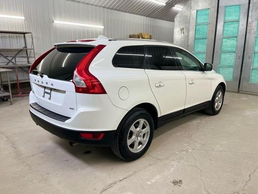 2012 Volvo XC60 3.2 Platinum