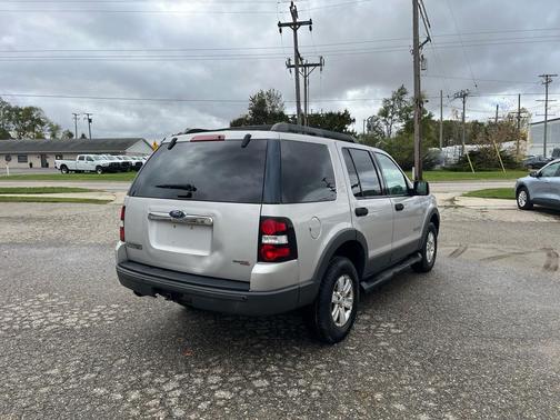 2006 Ford Explorer XLT