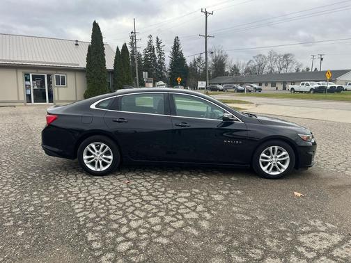 2018 Chevrolet Malibu Hybrid Base