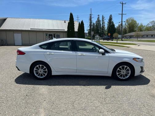 WHITE 2020 Ford Fusion SE