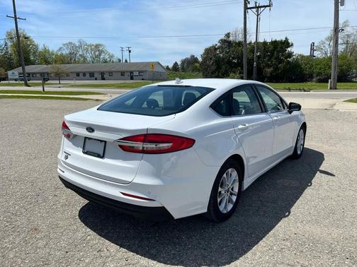 WHITE 2020 Ford Fusion SE