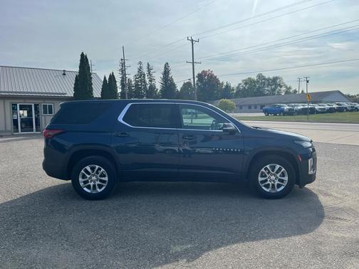 2022 Chevrolet Traverse LS