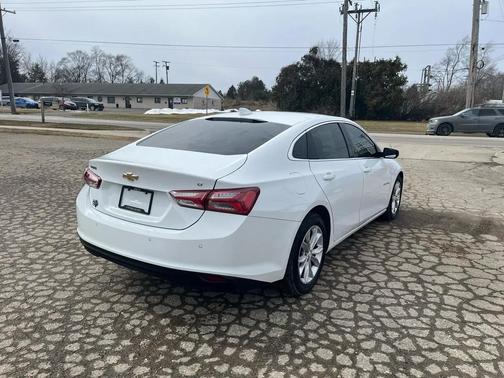 2022 Chevrolet Malibu FWD LT