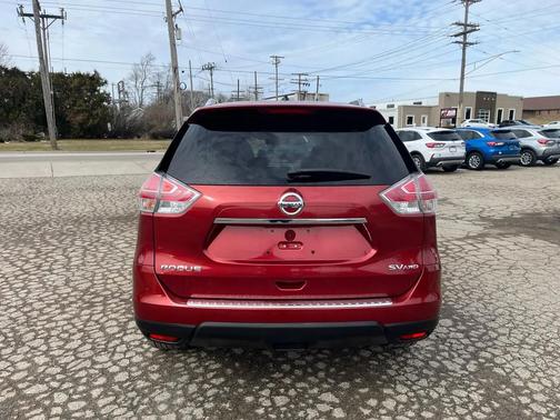 2016 Nissan Rogue SV