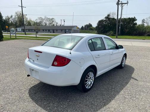 Summit White 2009 Chevrolet Cobalt LS