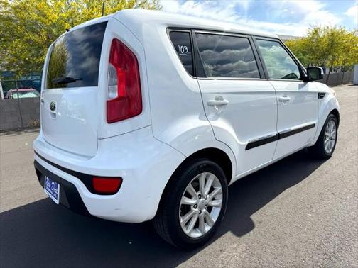 2013 Kia Soul +