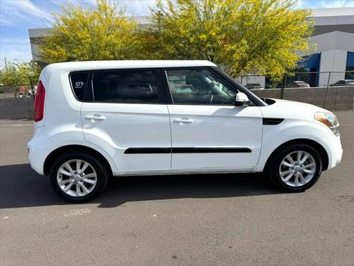 2013 Kia Soul +