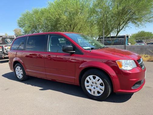 Red 2015 Dodge Grand Caravan AVP/SE