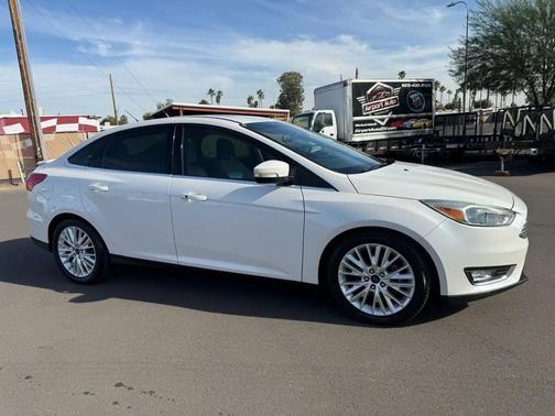 2017 Ford Focus Titanium