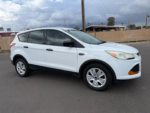 2014 Ford Escape S