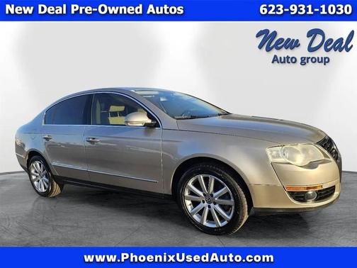 Gold 2006 Volkswagen Passat 3.6L