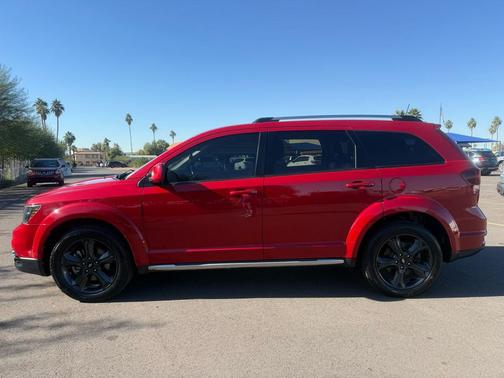 2020 Dodge Journey Crossroad