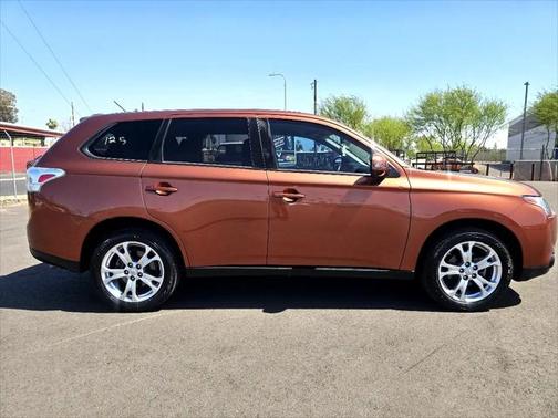 2014 Mitsubishi Outlander SE