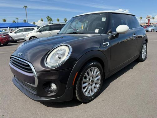 2016 MINI Hardtop Cooper