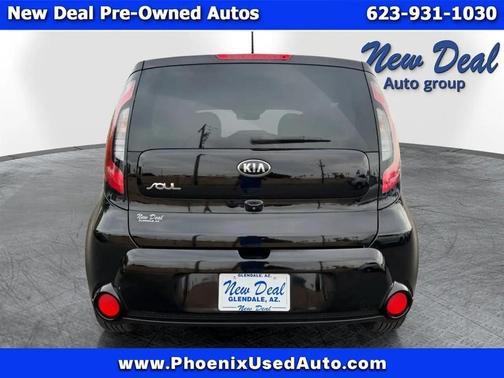 Black 2016 Kia Soul +