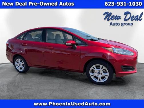 Red 2014 Ford Fiesta SE Sedan