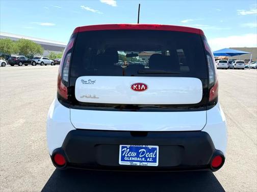2016 Kia Soul Base