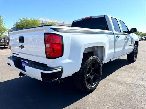 2017 Chevrolet Silverado 1500 Custom