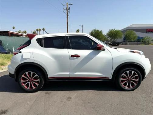 2015 Nissan Juke S FWD