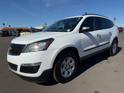 2017 Chevrolet Traverse LS
