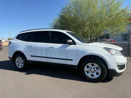 2016 Chevrolet Traverse LS