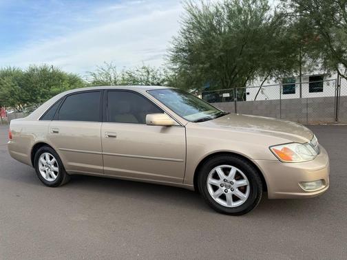 2002 Toyota Avalon XL