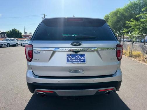 Silver 2016 Ford Explorer XLT