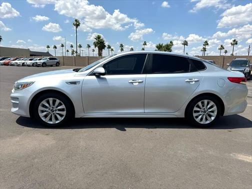 2017 Kia Optima LX