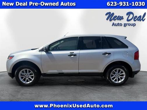 Silver 2013 Ford Edge SE