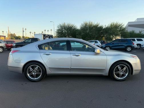 2011 Acura TL Technology