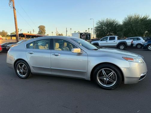 2011 Acura TL Technology