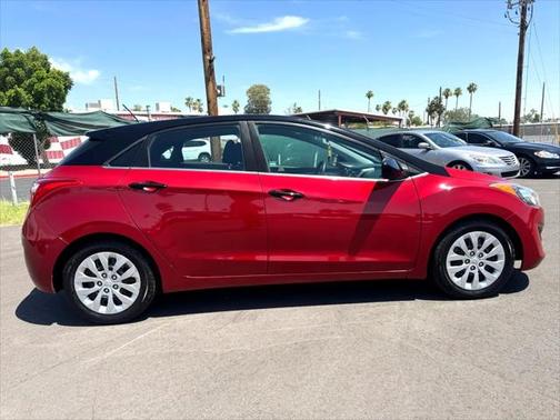 2017 Hyundai Elantra GT Base