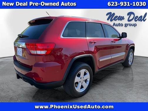 Red 2013 Jeep Grand Cherokee Laredo