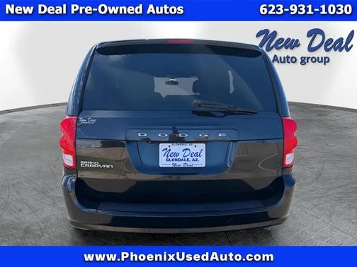 Black 2018 Dodge Grand Caravan SE