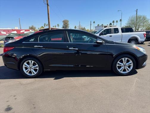 2011 Hyundai SONATA Limited