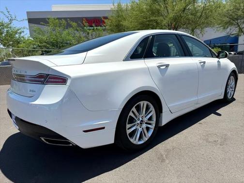 2013 Lincoln MKZ Hybrid Base