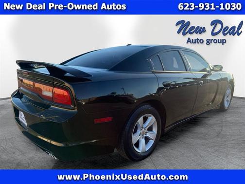 2012 Dodge Charger SE