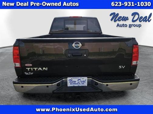 Black 2014 Nissan Titan SV